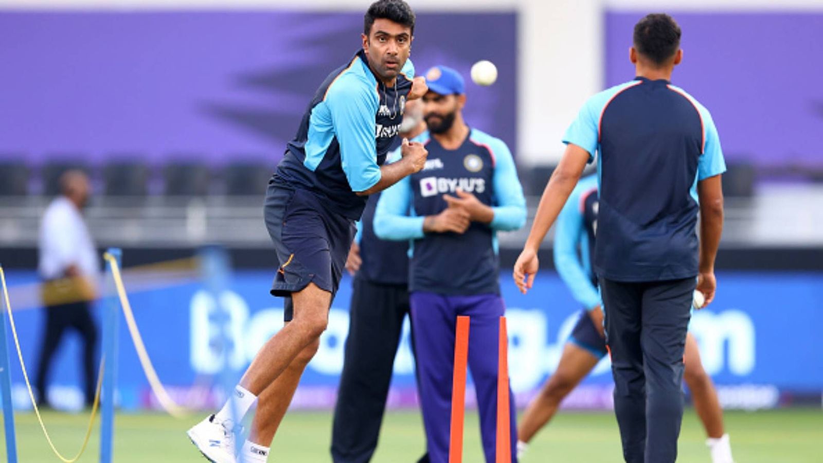 Ashwin may play against NZ in place of Chakaravarthy, says Bangar Ashwin may play against NZ in place of Chakaravarthy, says Bangar