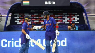 Vikram Rathour reveals why Ishan Kishan was promoted ahead of Rohit Sharma SportsTak