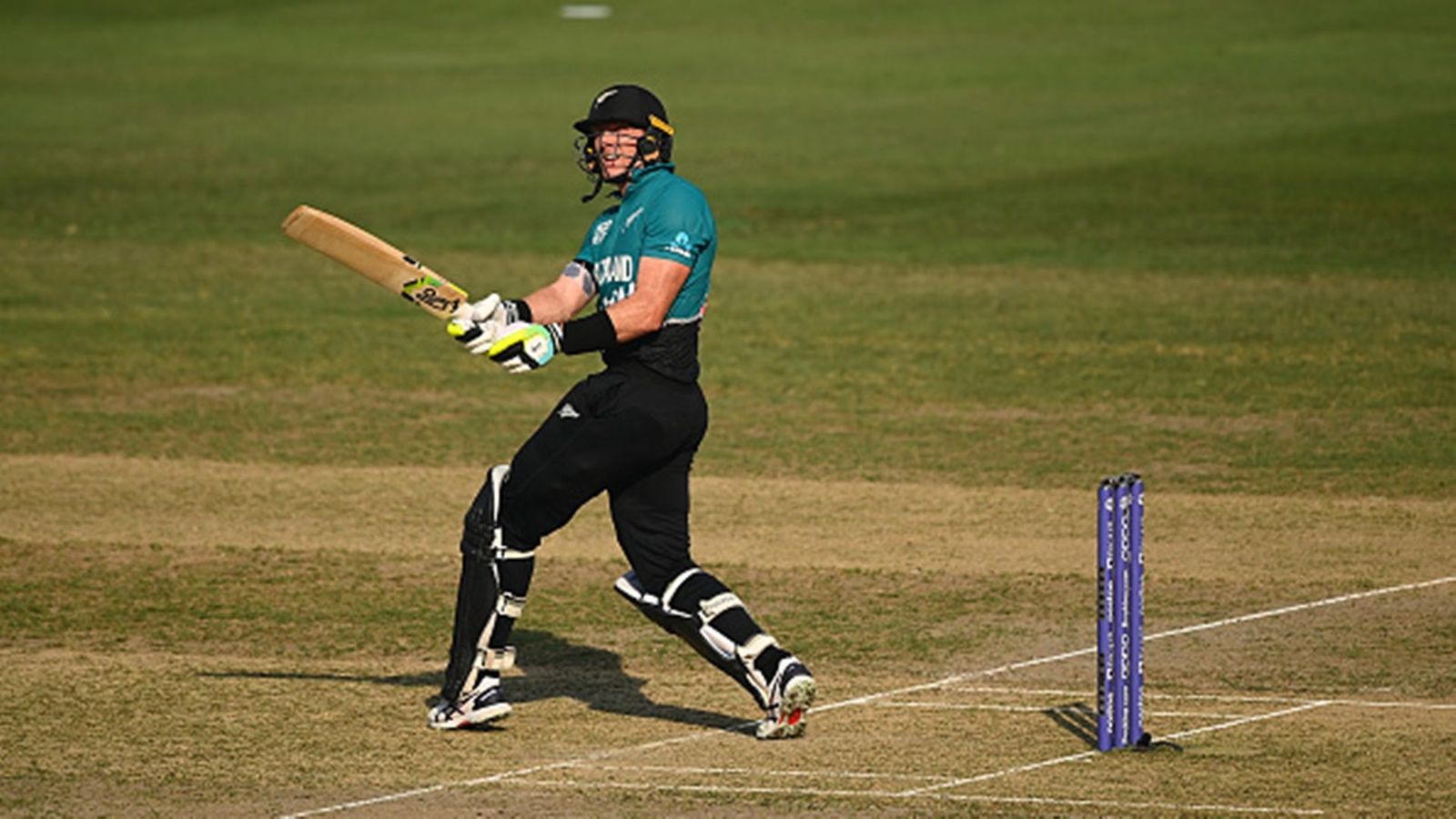 Martin Guptill becomes second batter to score 3,000 T20I runs, first to 150 sixes Martin Guptill becomes second batter to score 3,000 T20I runs, first to 150 sixes