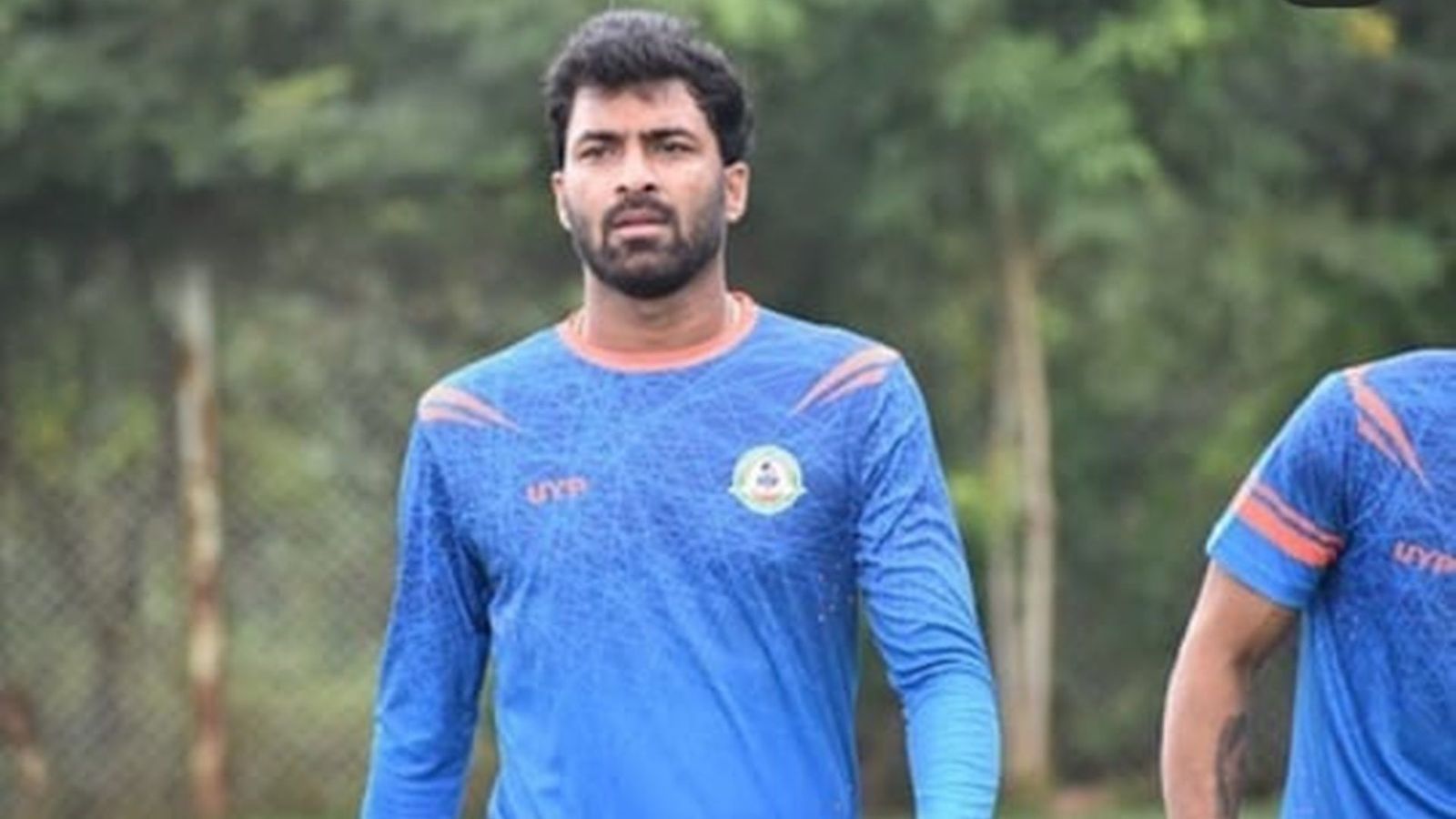 After bowling 24 consecutive dot balls, Vidarbha’s ambidextrous spinner takes a hat-trick next day After bowling 24 consecutive dot balls, Vidarbha’s ambidextrous spinner takes a hat-trick next day