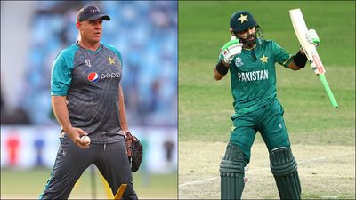 'Rizwan was in hospital a night ago, suffering from a bronchitis condition': Hayden hails opener's 'warrior' spirit SportsTak