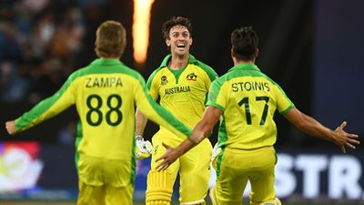 No fairytale ending for Kiwis as old bullies Australia clinch maiden T20 World Cup trophy SportsTak