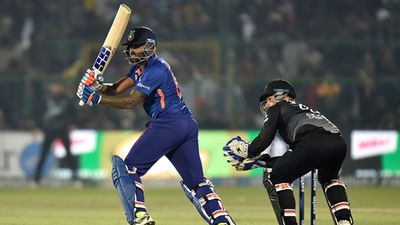 “It's my wife's birthday, a perfect gift from him,” Suryakumar thanks Boult for dropping his catch SportsTak