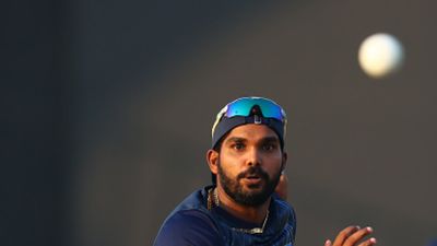 Ignored from Test side, no.1 T20I bowler Hasaranga dazzles in T10 League with 4-wicket spell SportsTak