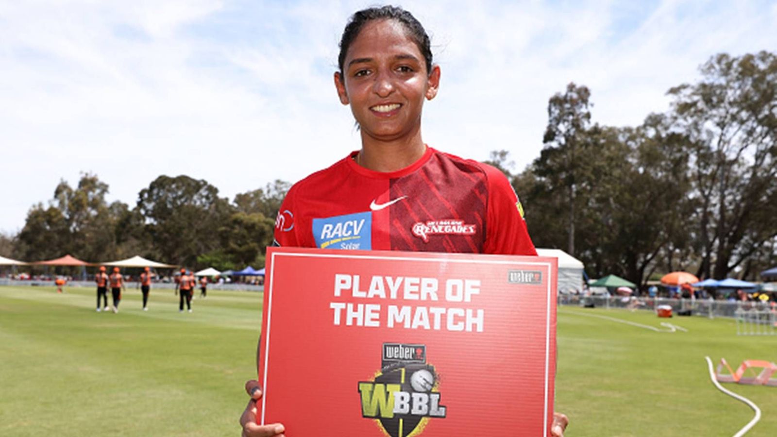 Harmanpreet Kaur becomes 1st Indian player to achieve this feat in WBBL Harmanpreet Kaur becomes 1st Indian player to achieve this feat in WBBL