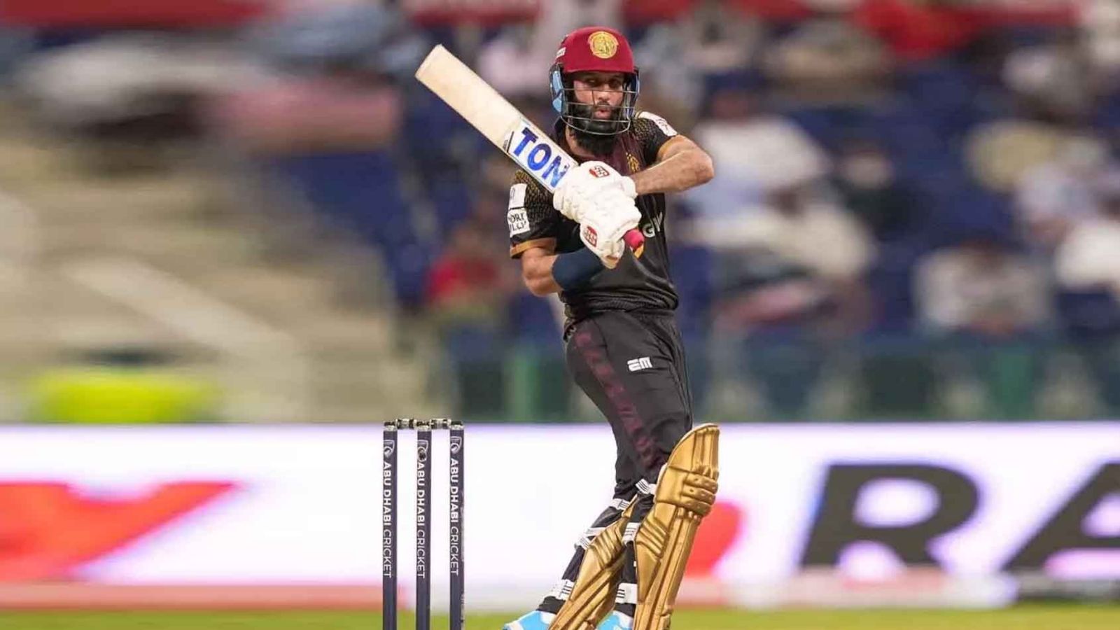 106 runs in 6.1 overs! Lewis, Ali go on an epic six-hitting spree 106 runs in 6.1 overs! Lewis, Ali go on an epic six-hitting spree