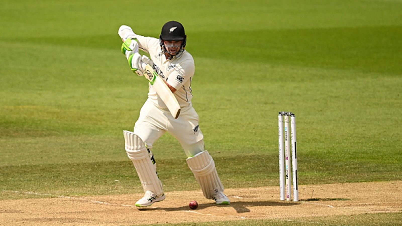 Gutsy Tom Latham equals unusual Moeen Ali DRS record on Day 2 Gutsy Tom Latham equals unusual Moeen Ali DRS record on Day 2