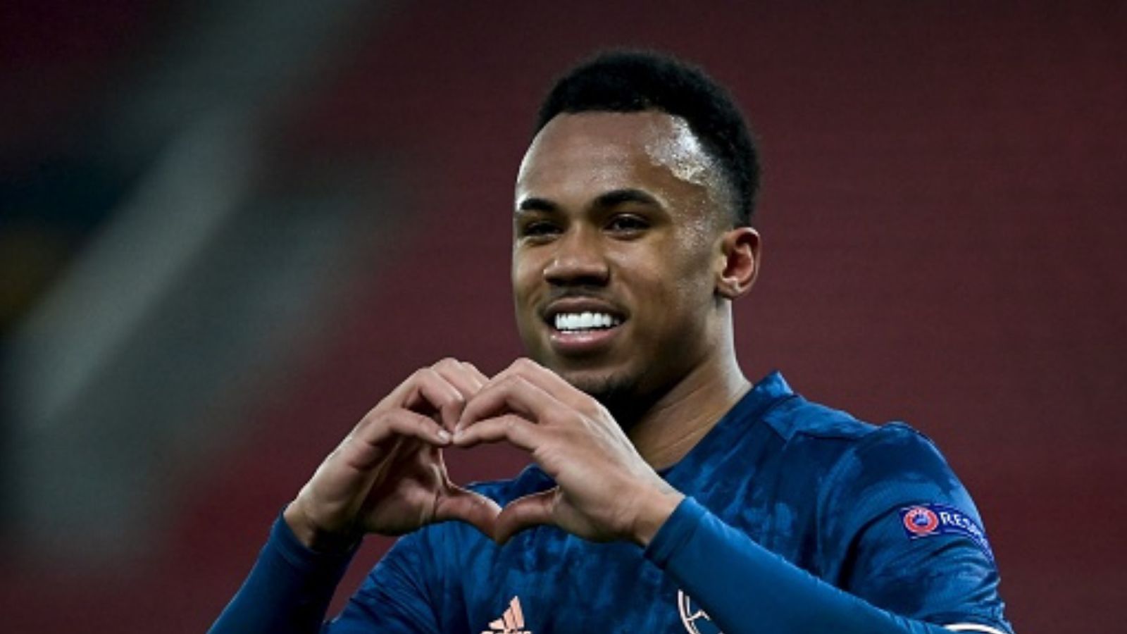 Arsenal defender Gabriel survives robbers attack in London Arsenal defender Gabriel survives robbers attack in London