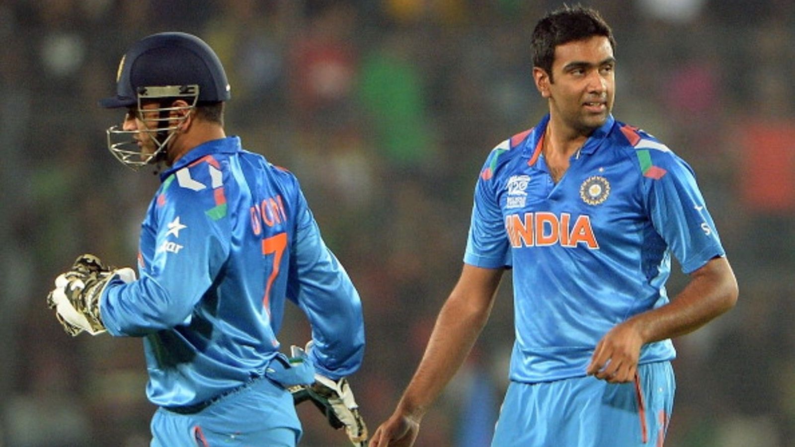 Ashwin recalls how MS Dhoni helped him to get over psychological issues Ashwin recalls how MS Dhoni helped him to get over psychological issues