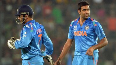 Ashwin recalls how MS Dhoni helped him to get over psychological issues SportsTak
