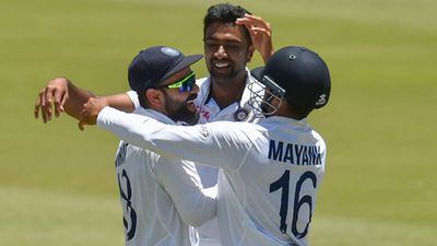 India breach Centurion fortress with authoritative 113-run win in Boxing Day Test SportsTak
