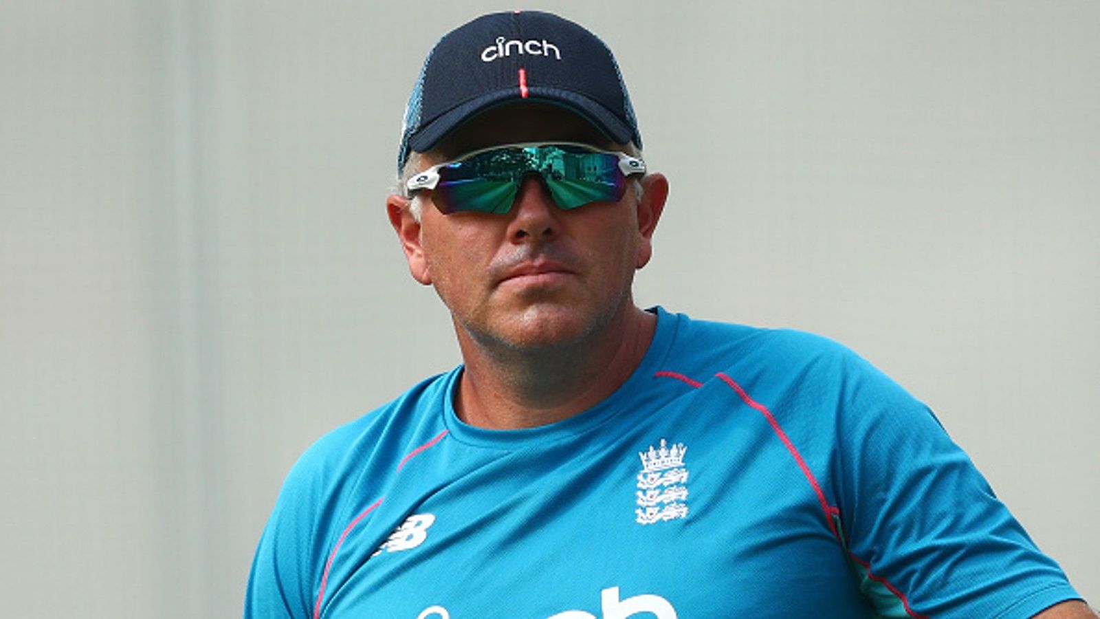England coach Chris Silverwood tests positive for Covid-19 England coach Chris Silverwood tests positive for Covid-19