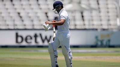 Dravid must have given him a 'bamboo': Gavaskar slams Pant again for reckless shot selection SportsTak