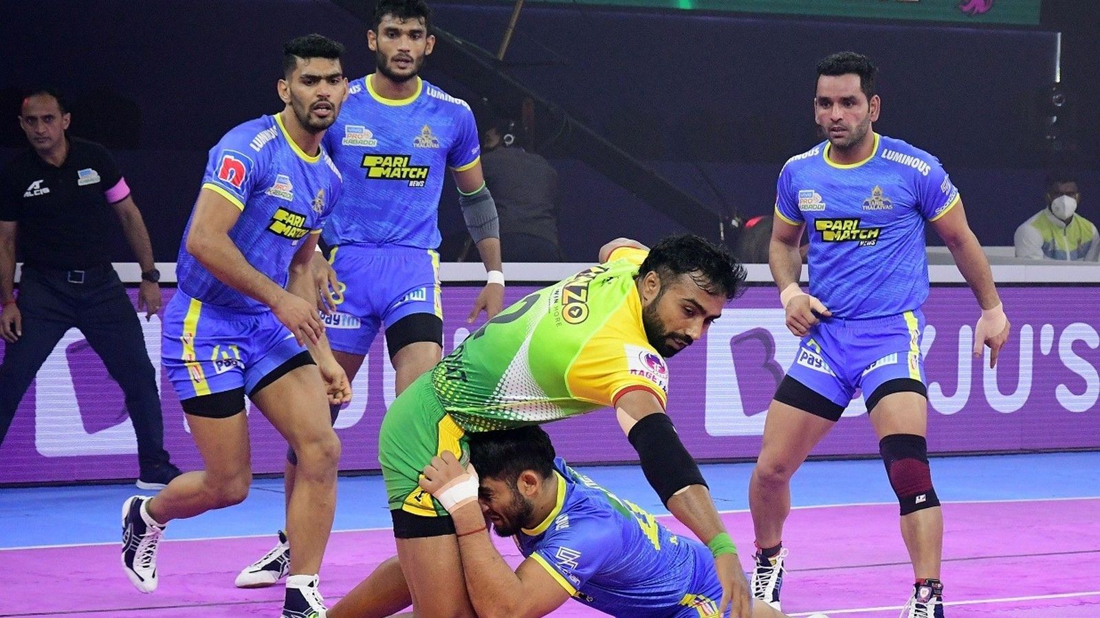 Patna Pirates and Tamil Thalaivas serve a nail-biting tie after a tense battle in PKL Patna Pirates and Tamil Thalaivas serve a nail-biting tie after a tense battle in PKL