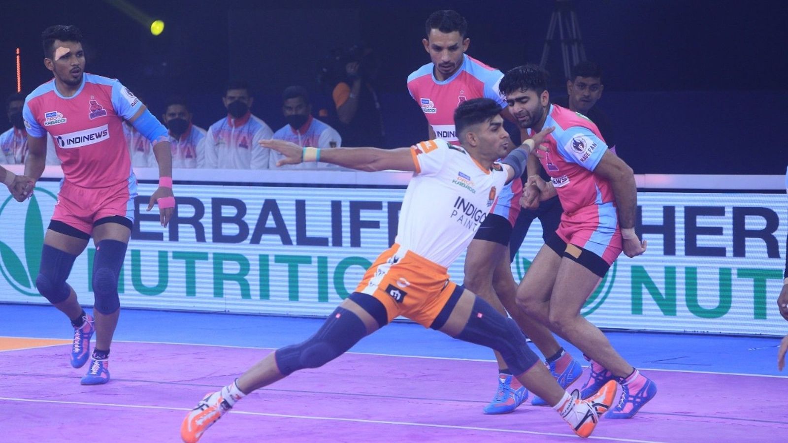 Jaipur run the show against bottom placed Puneri Paltan Jaipur run the show against bottom placed Puneri Paltan