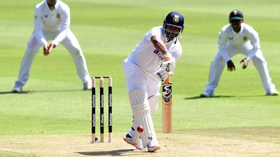 'He should be given a break', says Madan Lal on Pant’s prolonging struggle SportsTak