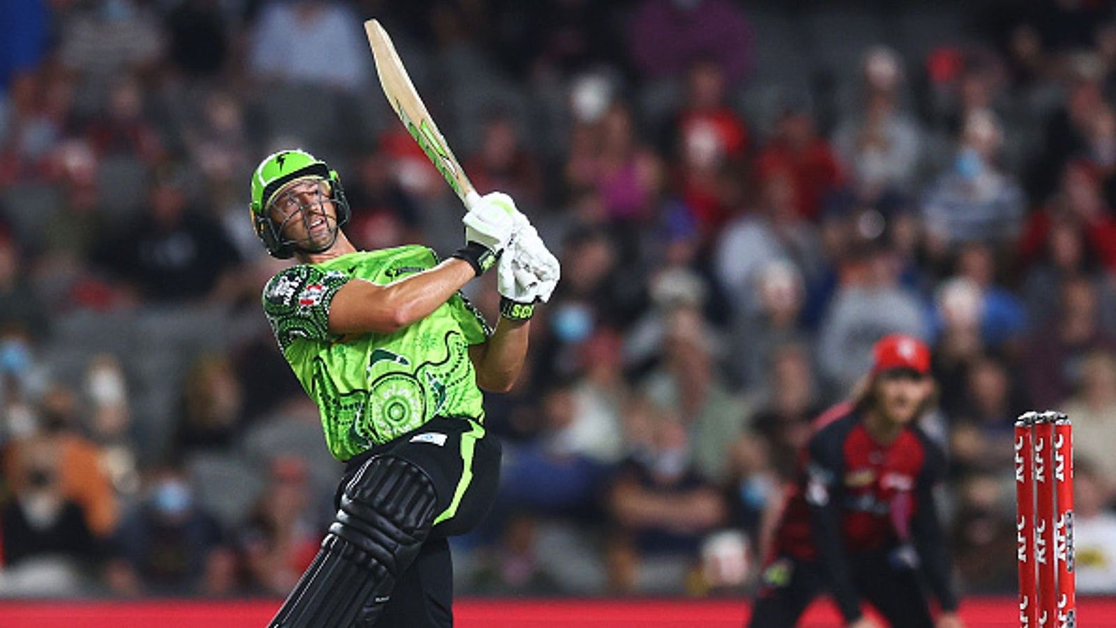 BBL: Kohli's RCB teammate Sams strikes ‘Thunder’ with a swashbuckling 98 off 44 BBL: Kohli's RCB teammate Sams strikes ‘Thunder’ with a swashbuckling 98 off 44