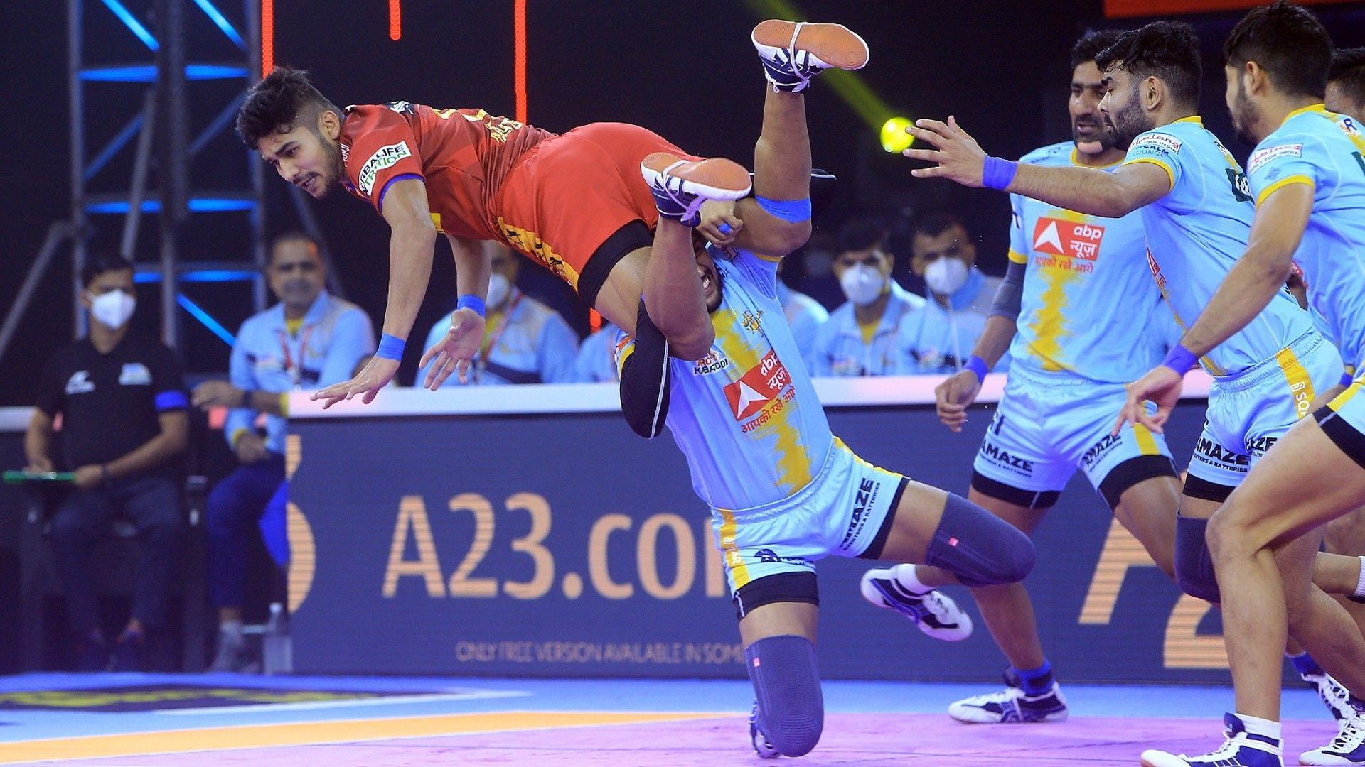 Dabang Delhi ride on Naveen's heroics to down UP Yoddha Dabang Delhi ride on Naveen's heroics to down UP Yoddha