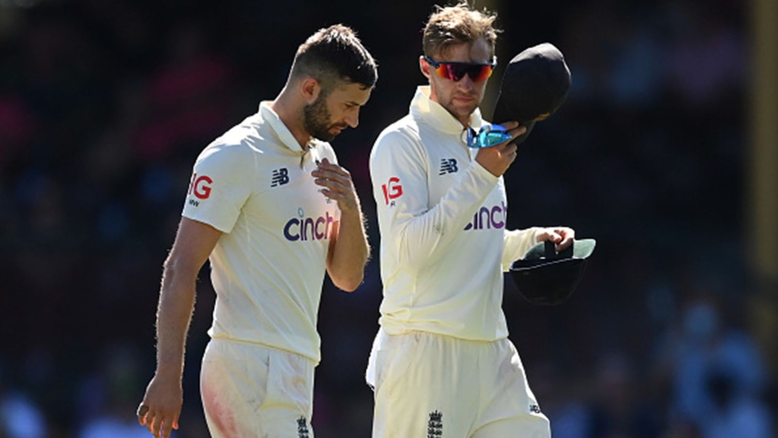 Former England cricketers slam Root for putting Wood in danger in 4th Test Former England cricketers slam Root for putting Wood in danger in 4th Test