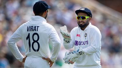 He has to take responsibility: Kohli gives Pant same advice Dhoni gave him SportsTak