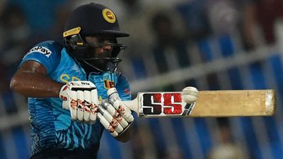 Days after announcing retirement, Sri Lanka cricketer takes Malinga's advice & decides to play again SportsTak