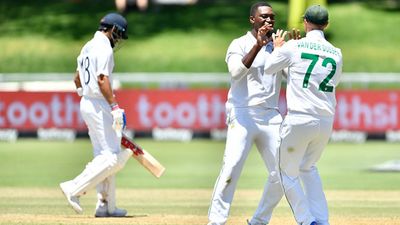 'Reactions like that show a bit of frustration,' South Africa pacer's comment on India's debatable DRS response SportsTak