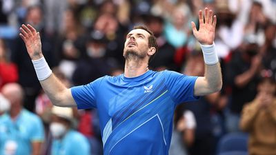 Australian Open Day 2: Andy Murray stuns seeded Basilashvili to reach R2; Kvitova, Kerber out SportsTak