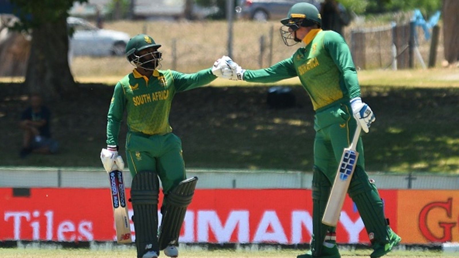 'Rassie seemed like batting on another wicket,' South Africa skipper praises teammate's superb batting against India in the first ODI 'Rassie seemed like batting on another wicket,' South Africa skipper praises teammate's superb batting against India in the first ODI
