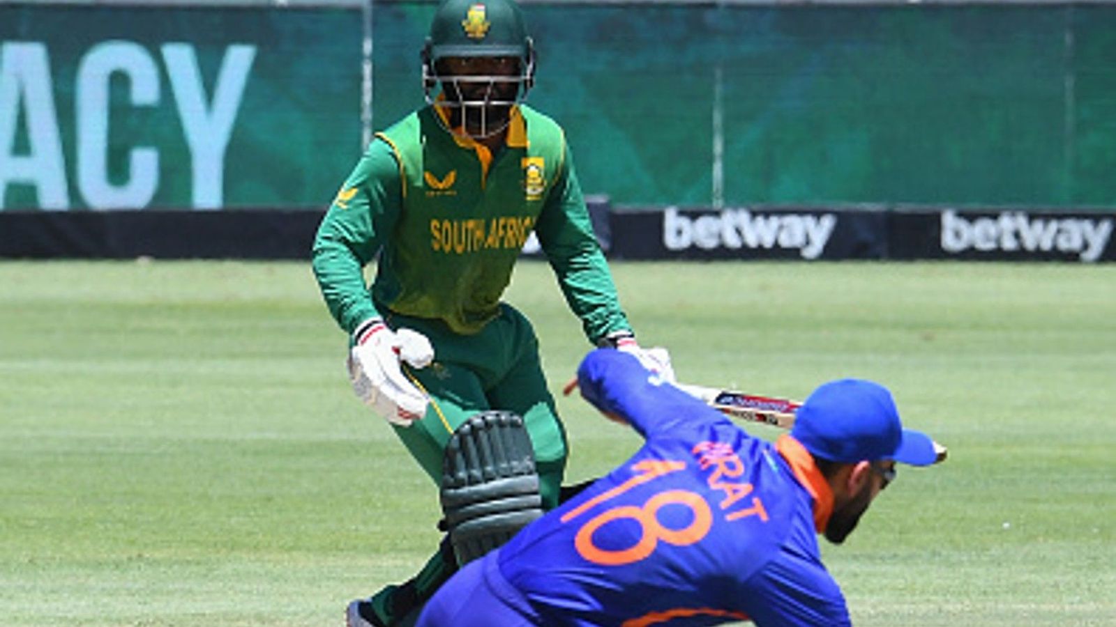 Controversies continue as Kohli and Bavuma get involved in a fiery argument during the first ODI Controversies continue as Kohli and Bavuma get involved in a fiery argument during the first ODI