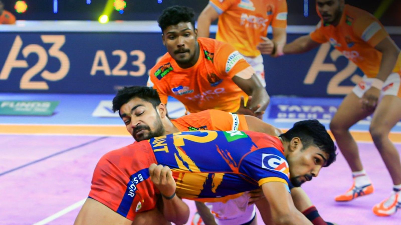 Puneri Paltan beat UP Yoddha to secure their third consecutive win, move to eighth position Puneri Paltan beat UP Yoddha to secure their third consecutive win, move to eighth position