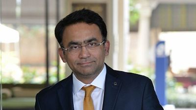 'It's clear their performance hasn't been good last year,' former selector Saba Karim discusses the likely demotion of veteran Indian batsmen SportsTak