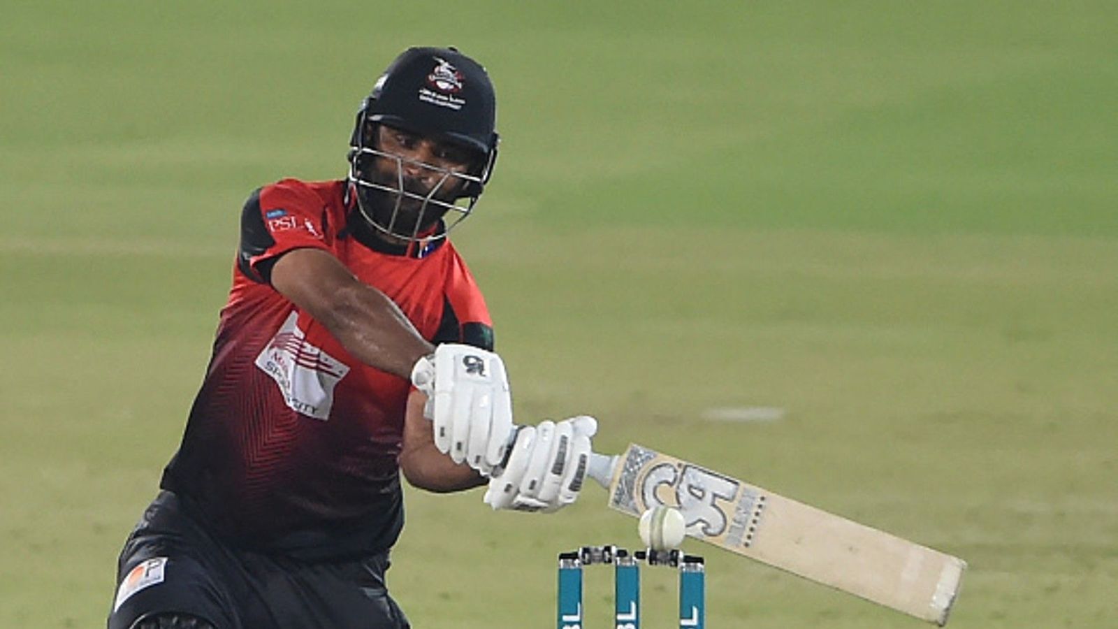 Fakhar Zaman runs riot with ton as Lahore Qalandars down Karachi Kings by six wickets Fakhar Zaman runs riot with ton as Lahore Qalandars down Karachi Kings by six wickets