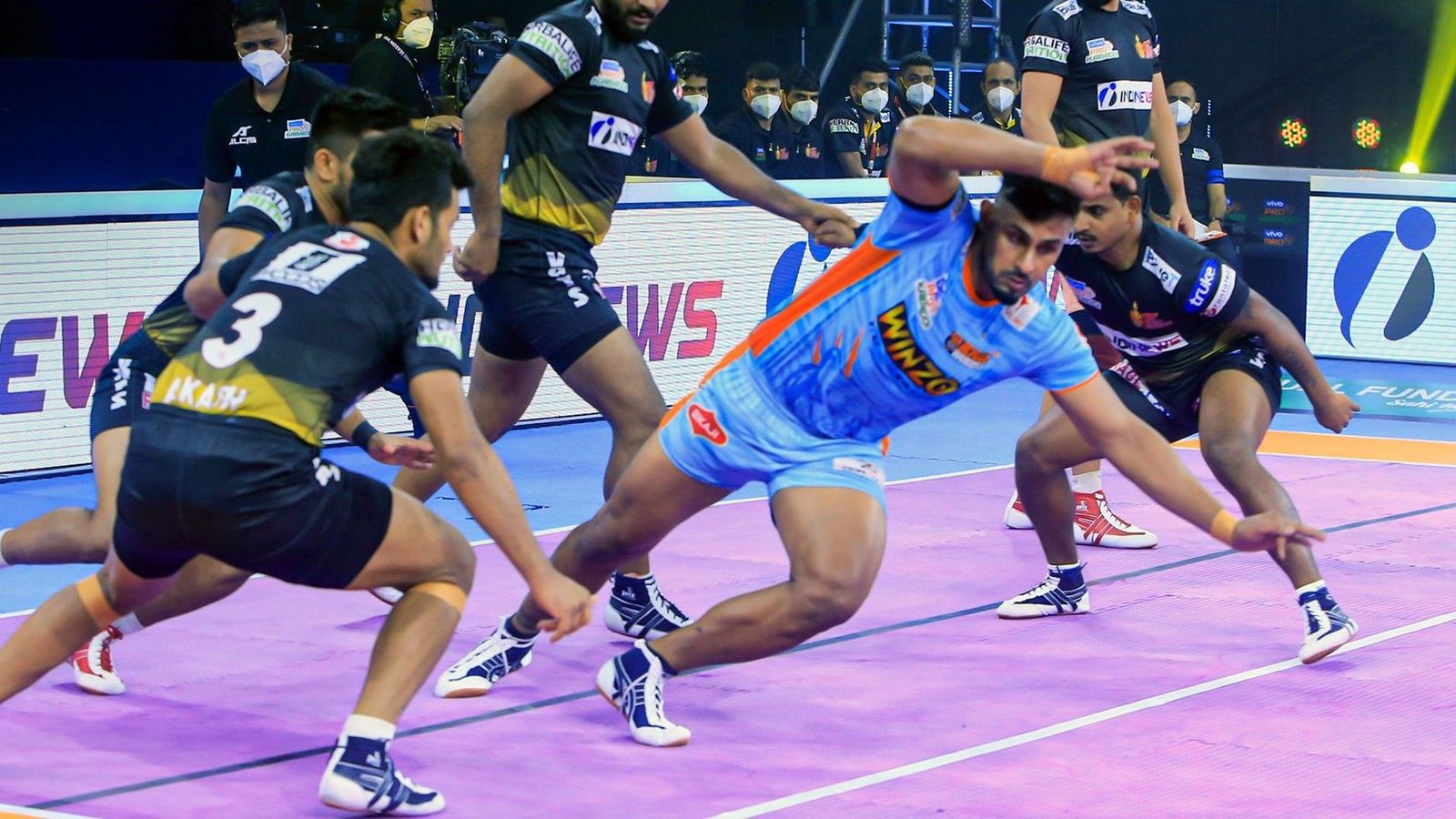 Bengal Warriors and Telugu Titans serve thrilling draw; Panthers down Giants in close contest Bengal Warriors and Telugu Titans serve thrilling draw; Panthers down Giants in close contest