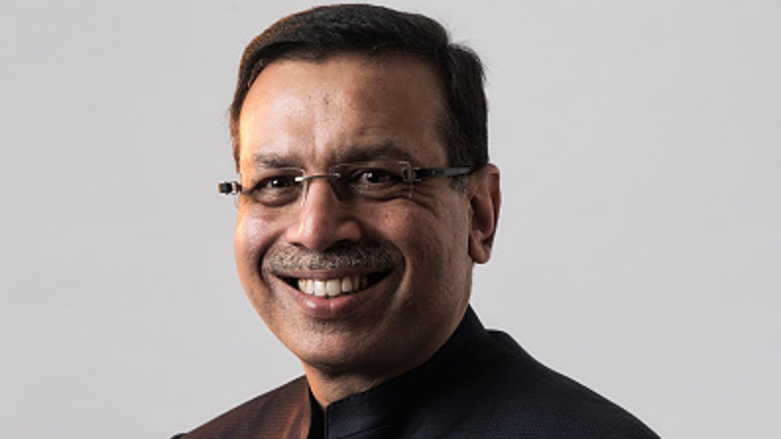 IPL 2022 mega auction: 'We need 7 more players,' Lucknow Super Giants owner Sanjiv Goenka reveals his team's planning IPL 2022 mega auction: 'We need 7 more players,' Lucknow Super Giants owner Sanjiv Goenka reveals his team's planning