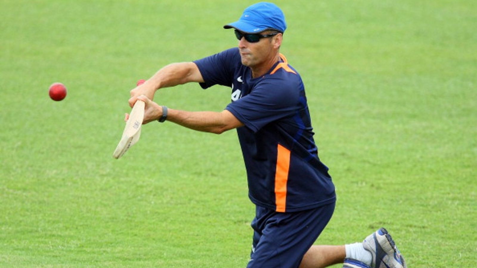 'We needed an Indian left-handed batsman,' Gujarat Titans mentor Gary Kirsten opens on the signing of Rahul Tewatia 'We needed an Indian left-handed batsman,' Gujarat Titans mentor Gary Kirsten opens on the signing of Rahul Tewatia