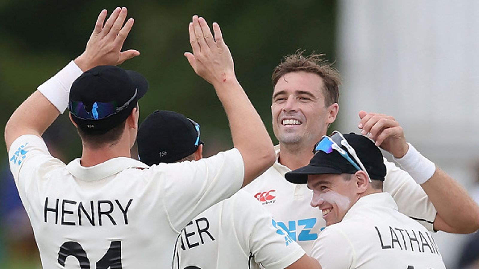 New Zealand pacer Tim Southee picks up five wickets to thrash South Africa in first Test New Zealand pacer Tim Southee picks up five wickets to thrash South Africa in first Test