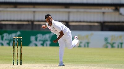 IND vs SL: Uncapped left-arm spinner Saurabh Kumar makes it to Indian Test squad SportsTak