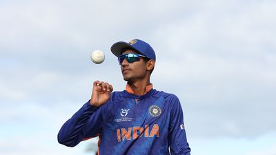 'I would love to make a partnership with David Warner': Yash Dhull reveals his plans for IPL 2022 SportsTak