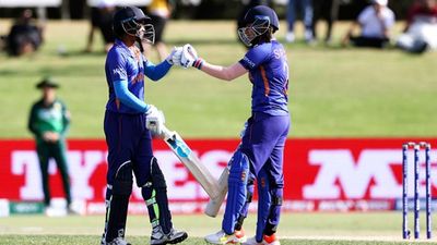 Women's WC: Pooja Vastrakar & Sneh Rana combine to script world-record partnership during India-Pakistan clash SportsTak