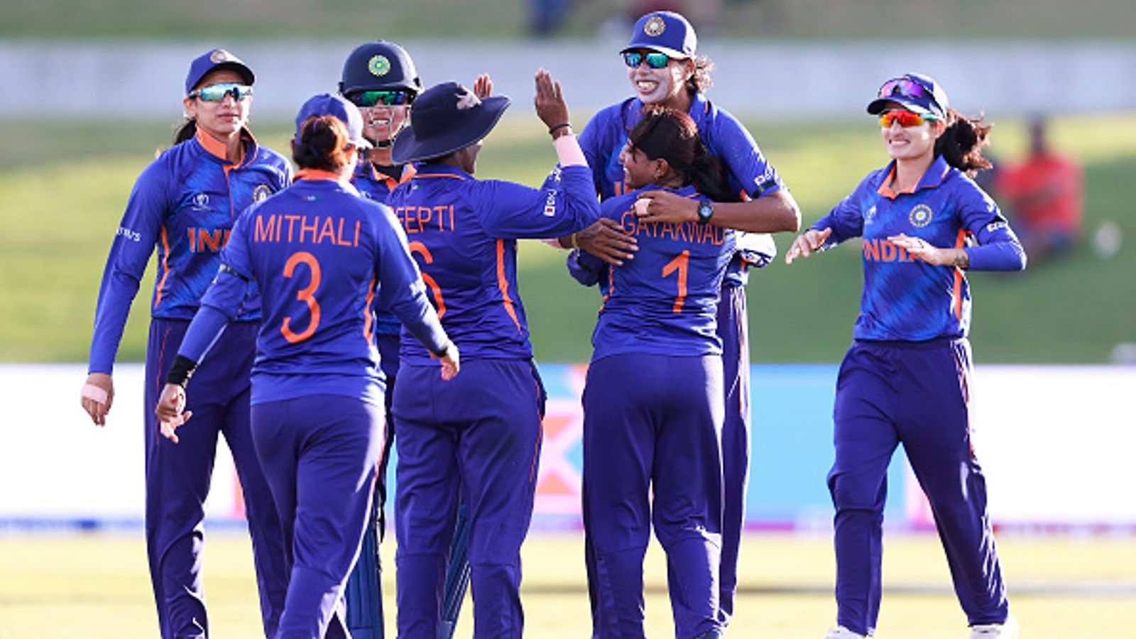 Women's WC: Pooja-Sneh dazzle as India secure emphatic 107-run victory over Pakistan Women's WC: Pooja-Sneh dazzle as India secure emphatic 107-run victory over Pakistan