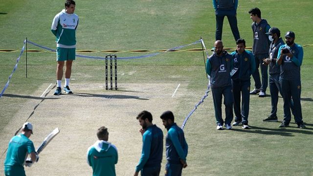 Aus vs Pak: Rawalpindi pitch receives 'below average' rating by ICC Aus vs Pak: Rawalpindi pitch receives 'below average' rating by ICC