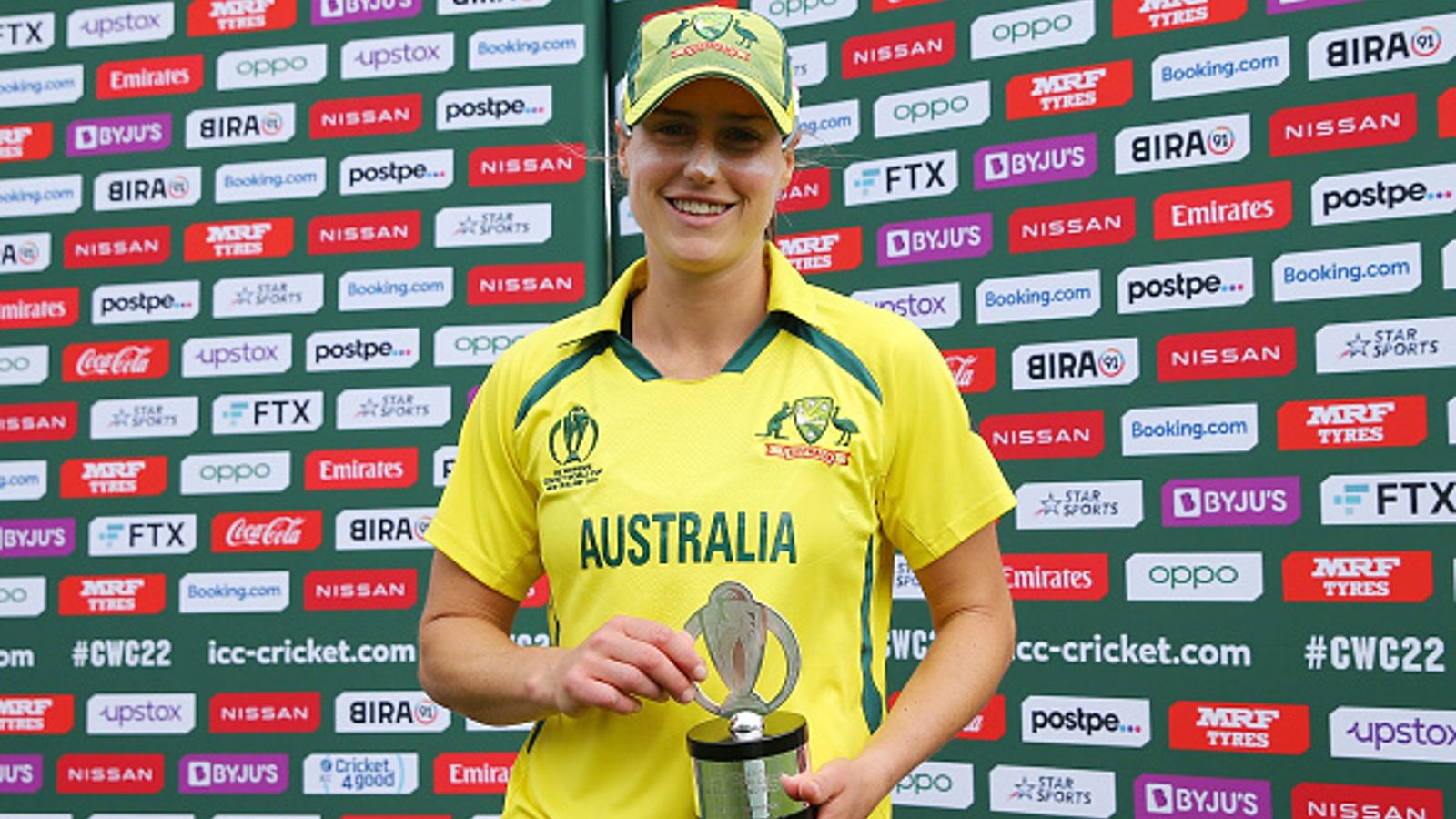 Women's World Cup: Ellyse Perry shines as Australia crush New Zealand by 141 runs Women's World Cup: Ellyse Perry shines as Australia crush New Zealand by 141 runs