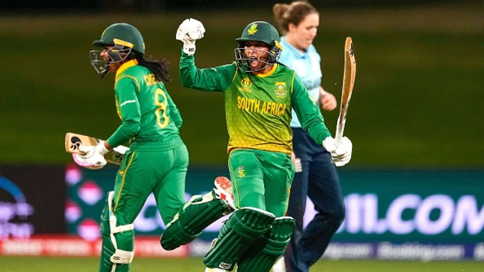 Women's World Cup: South Africa script their highest successful run-chase in WC as they beat England by three wickets Women's World Cup: South Africa script their highest successful run-chase in WC as they beat England by three wickets
