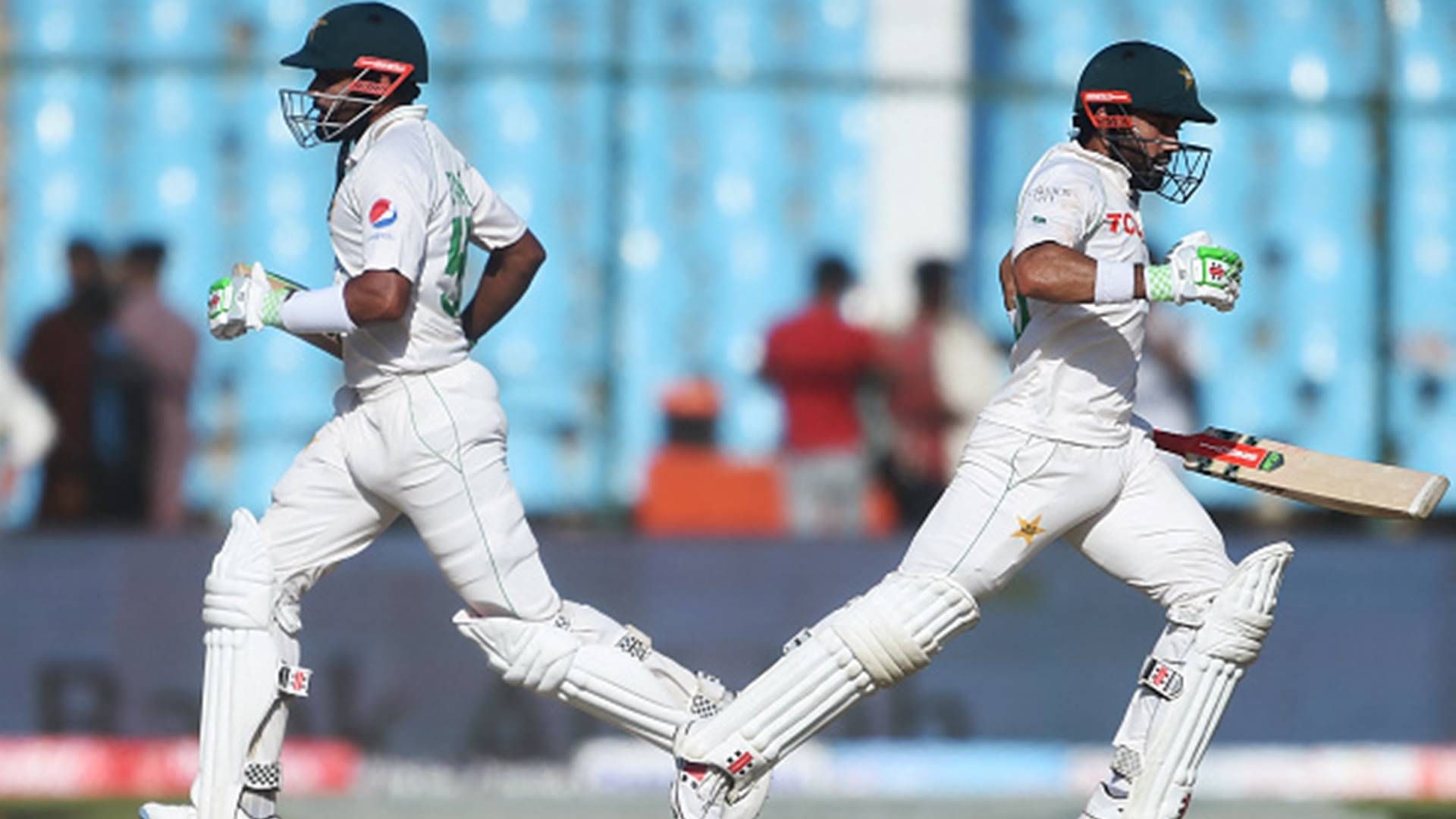 Babar-Rizwan stand tall against Aussies on Day 5 to pull off win-like draw in Karachi Babar-Rizwan stand tall against Aussies on Day 5 to pull off win-like draw in Karachi