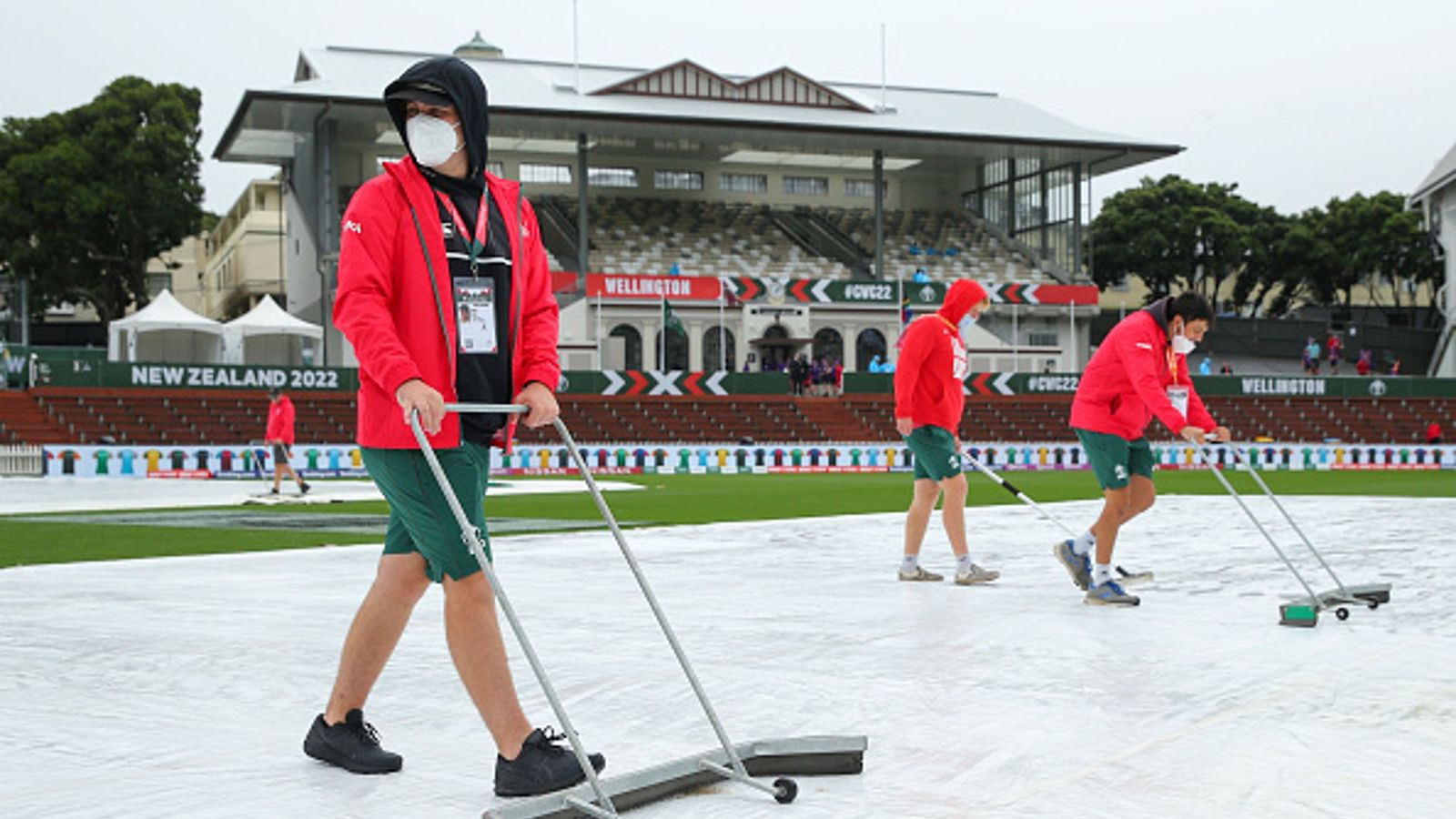 Women's World Cup 2022: South Africa book second semi-final spot after washout against West Indies Women's World Cup 2022: South Africa book second semi-final spot after washout against West Indies