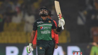 Babar Azam surpasses Viv Richards to become second-fastest to 4,000 ODI runs SportsTak