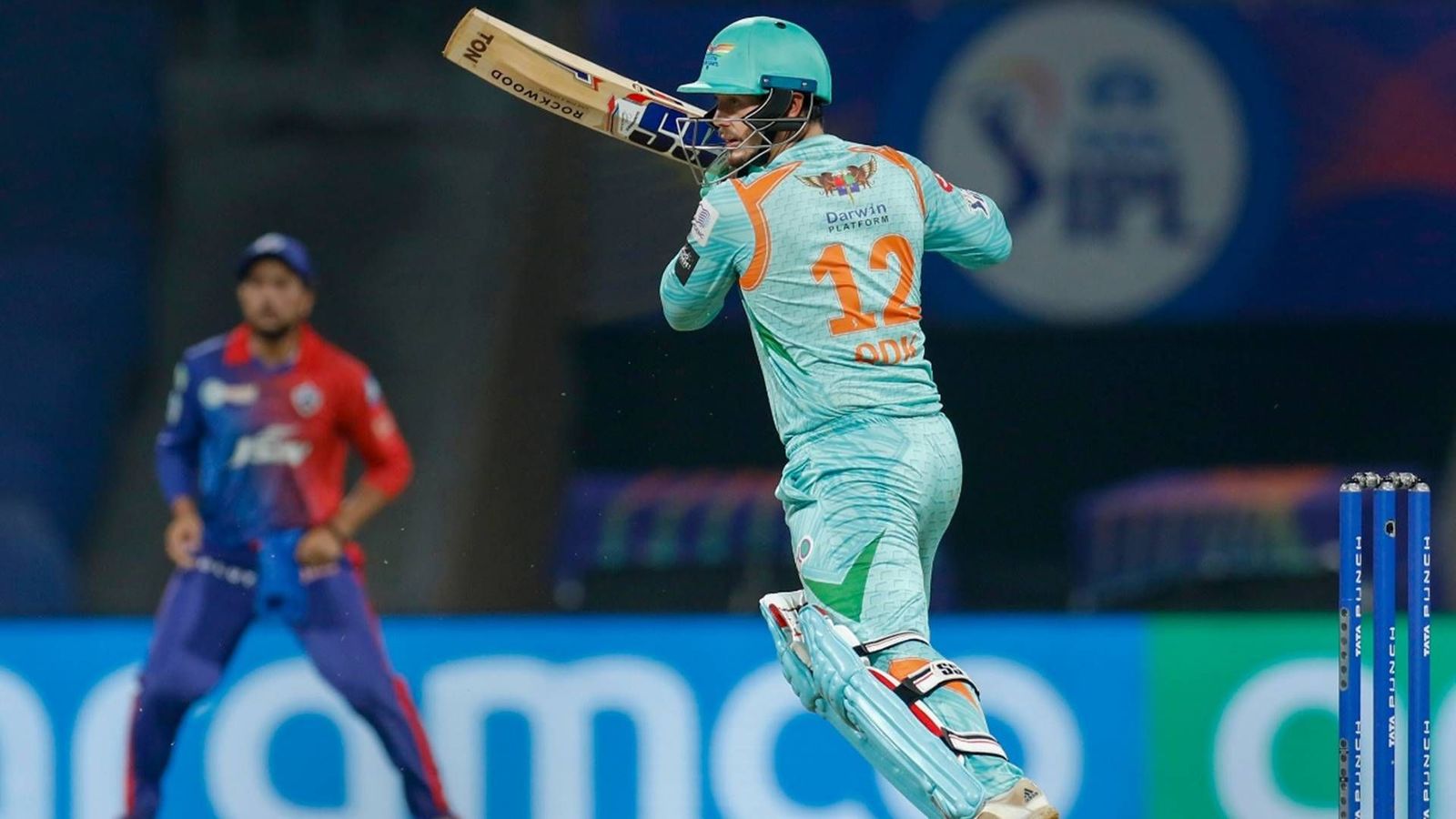 De Kock's 80-run knock followed by Badoni's last-over hitting wins it for LSG against Pant's DC De Kock's 80-run knock followed by Badoni's last-over hitting wins it for LSG against Pant's DC