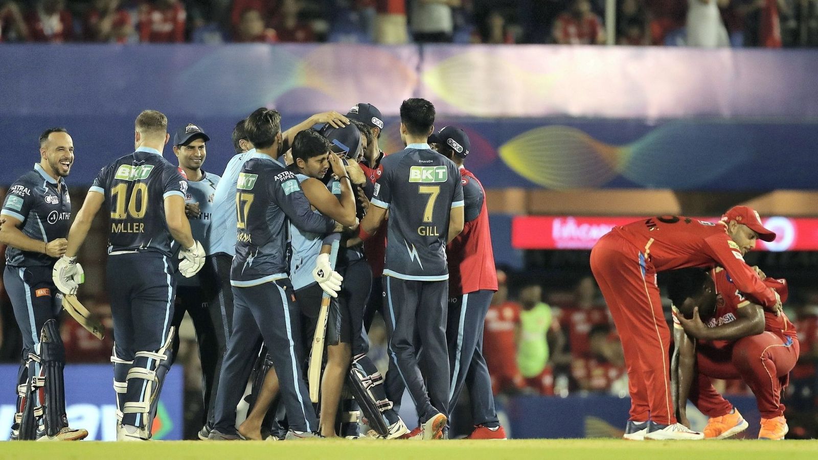 IPL 2022 Points Table: Gujarat Titans close in on top spot; know PBKS' standing after stunning loss IPL 2022 Points Table: Gujarat Titans close in on top spot; know PBKS' standing after stunning loss