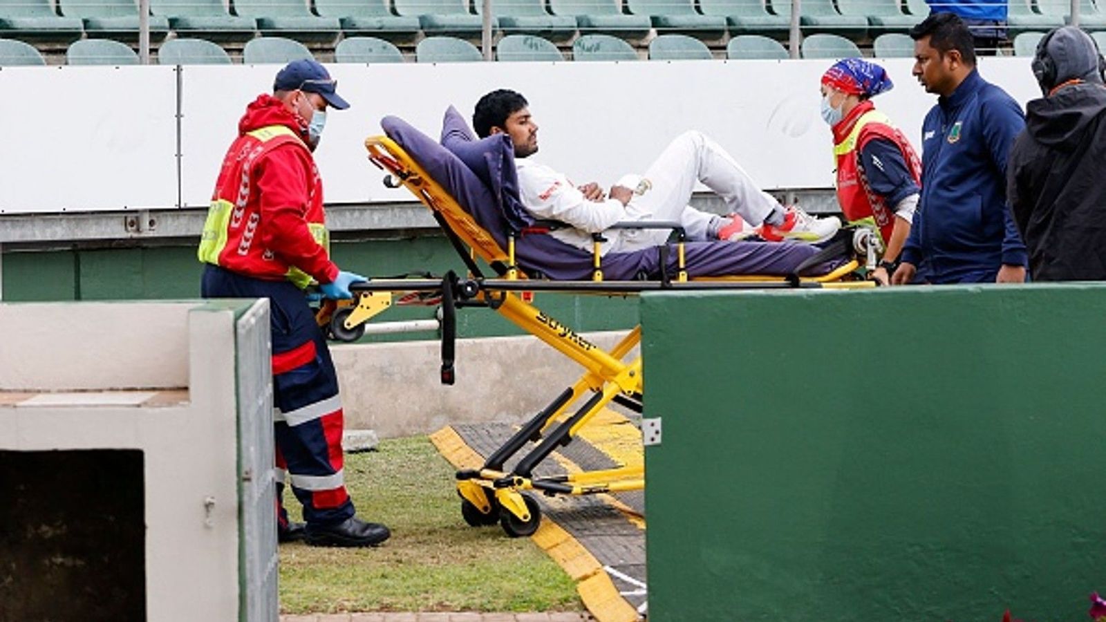 BAN vs SA 2nd Test: Bangladesh's Mehidy Hasan stretchered off after 'worst drop catch ever' BAN vs SA 2nd Test: Bangladesh's Mehidy Hasan stretchered off after 'worst drop catch ever'