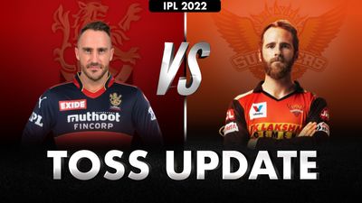 SRH vs RCB: Kane Williamson, Faf du Plessis show faith in their winning combinations, here are their playing XIs SportsTak